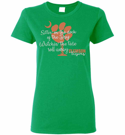 Inktee Store - Clemson Tigers Sittin On The Dock Of The Bay Watchin Women'S T-Shirt Image