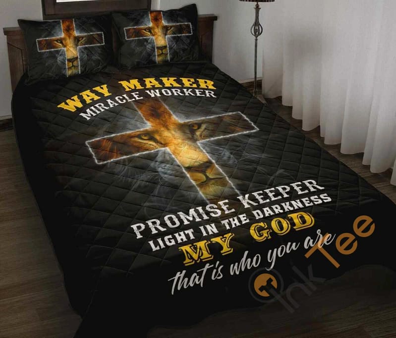 Custom Way Maker Miracle Worker Promise Keeper  Jesus Quilt Bedding Sets