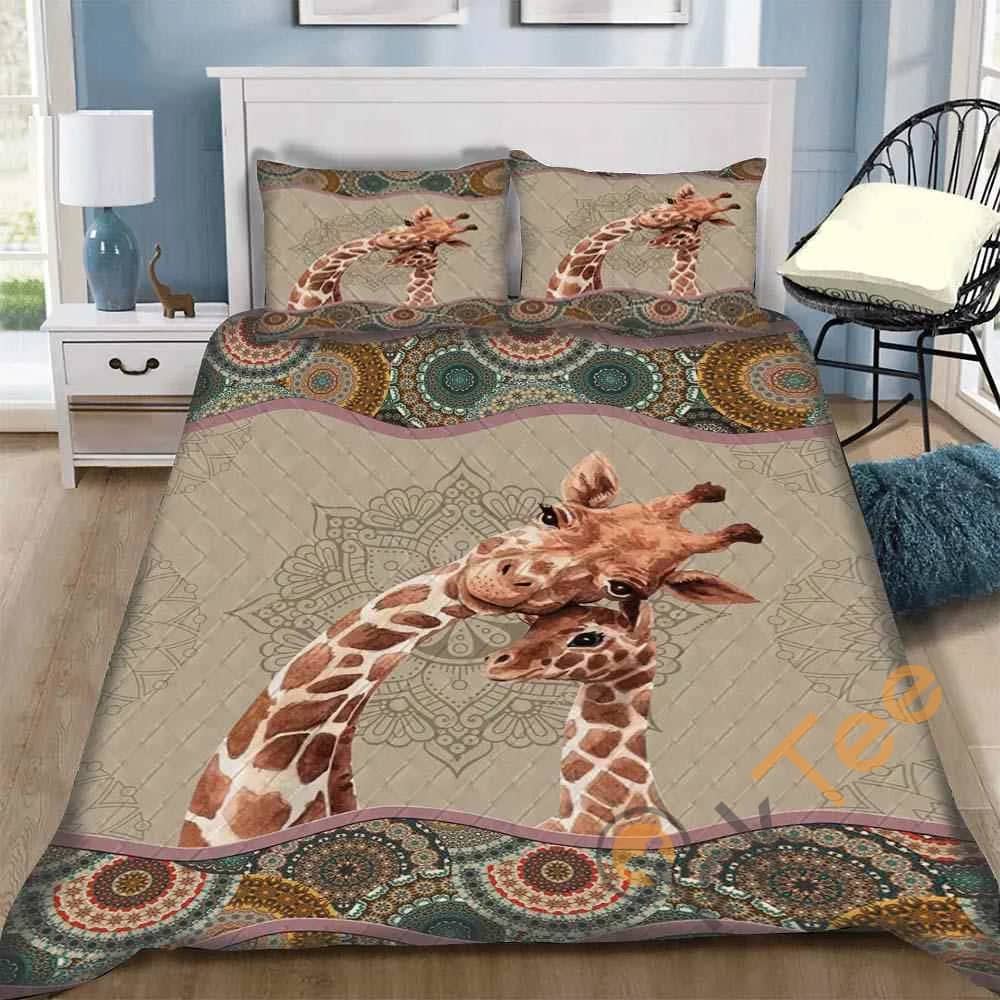 Custom Giraffe Boho Pattern Quilt Bedding Sets
