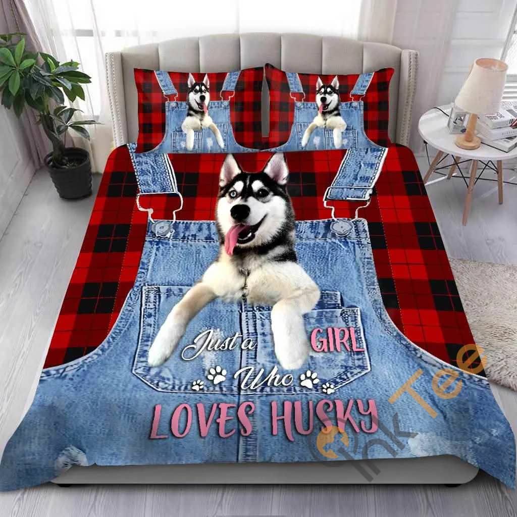 Custom Just A Girl Who Loves Husky Quilt Bedding Sets