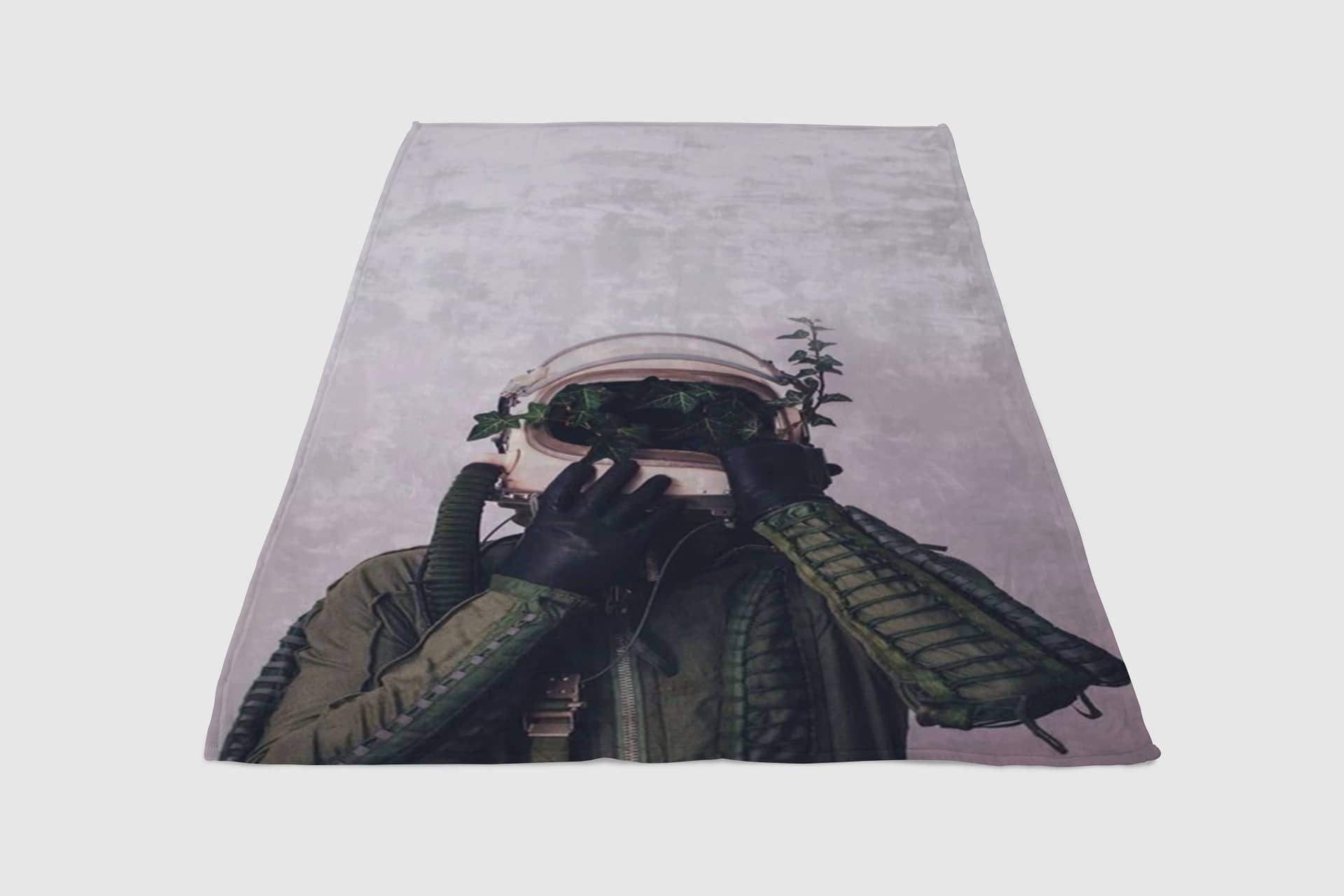Aesthetic Wallpaper Astronaut Fleece Blanket