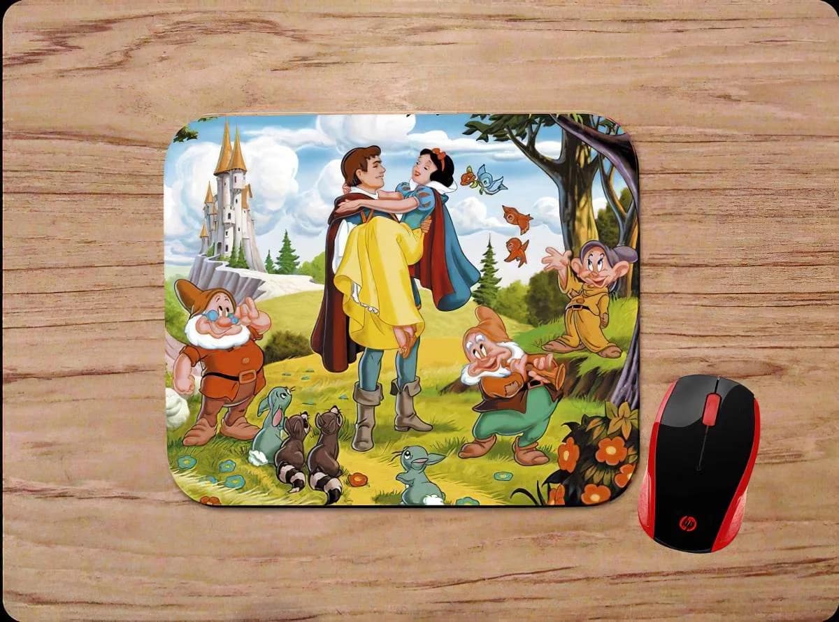Snow White &Amp; Prince Castle Dwarfs Mouse Pads