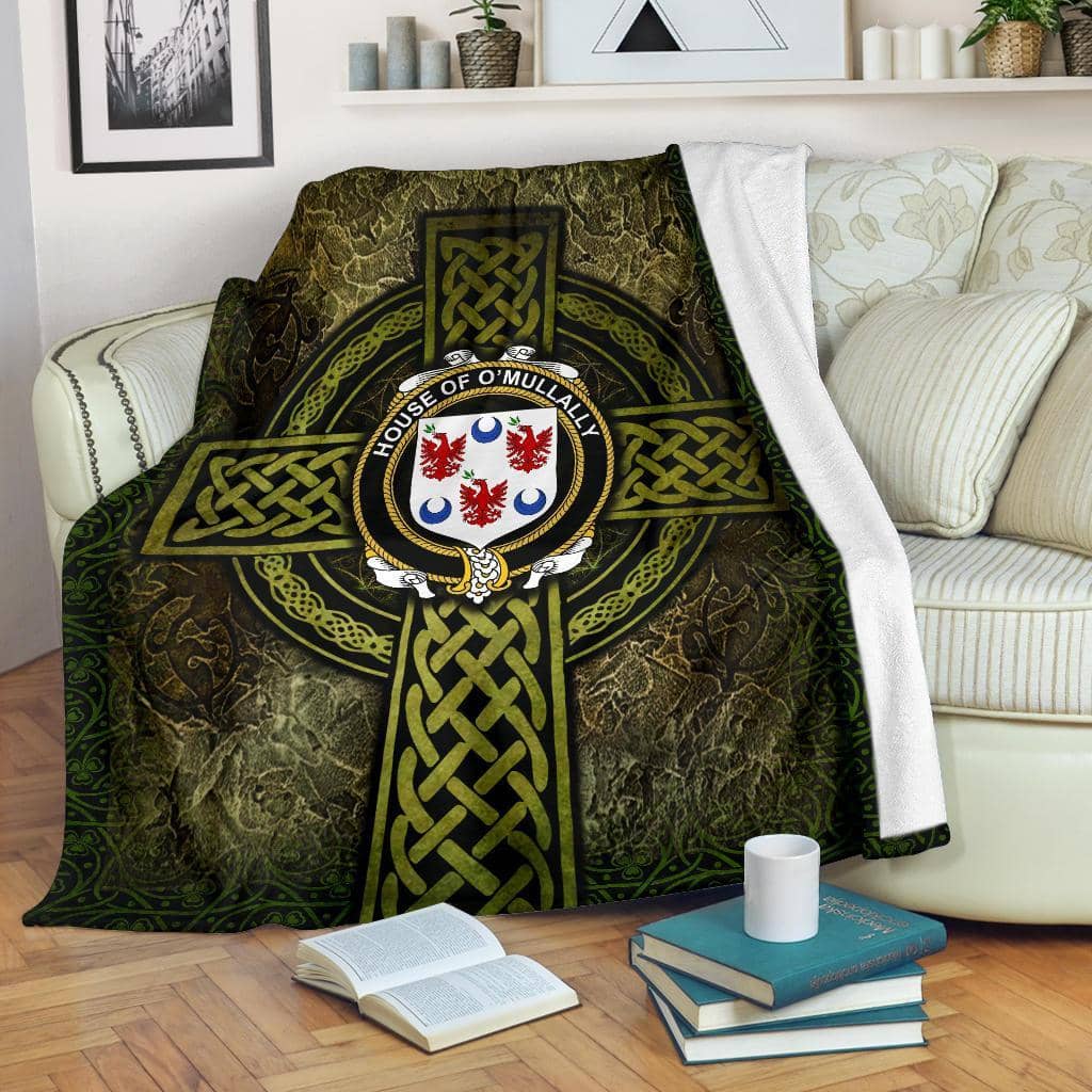 Amazon Best Seller House Of O Mullally Celtic Knott Fleece Blanket