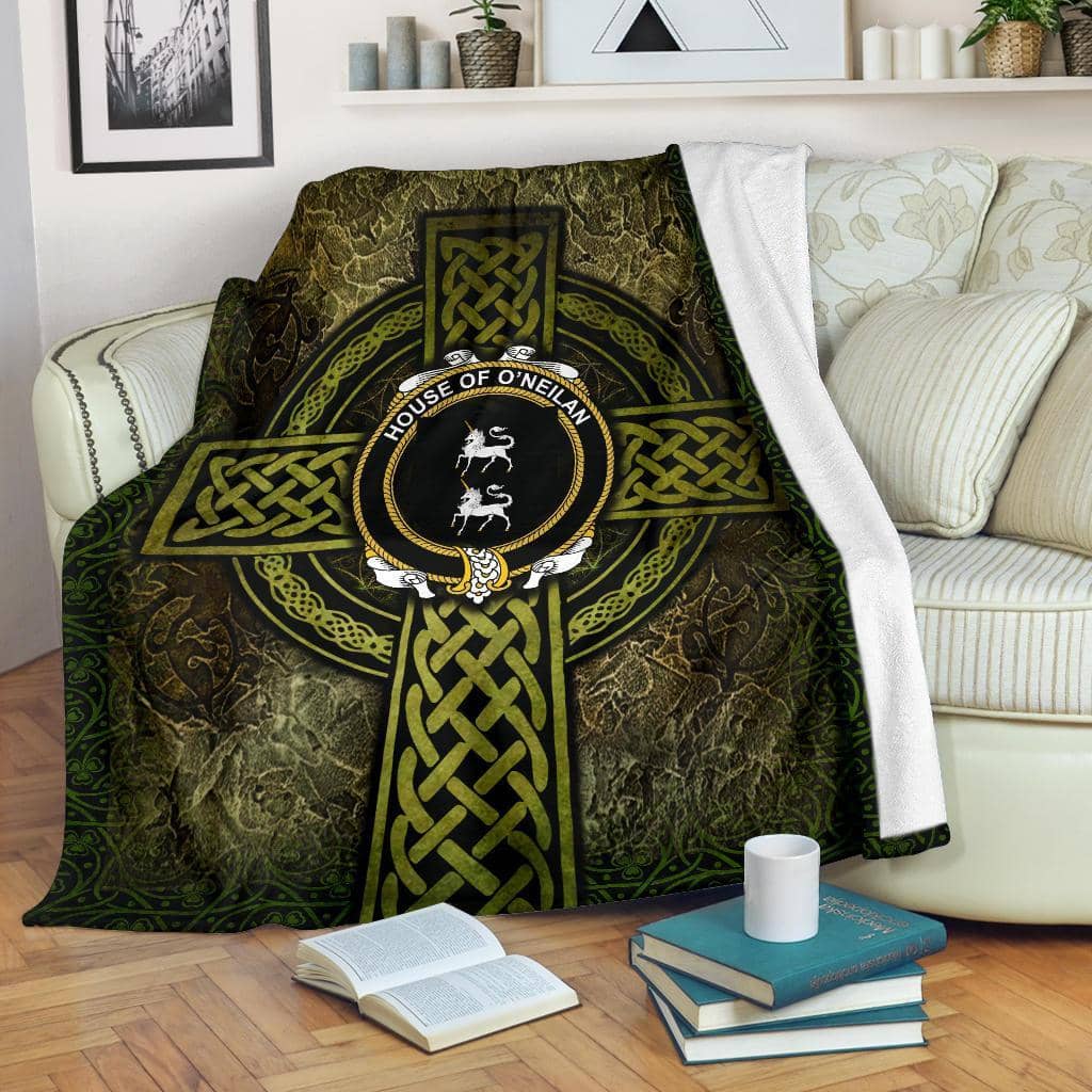 Amazon Best Seller House Of O Neilan Celtic Knott Fleece Blanket