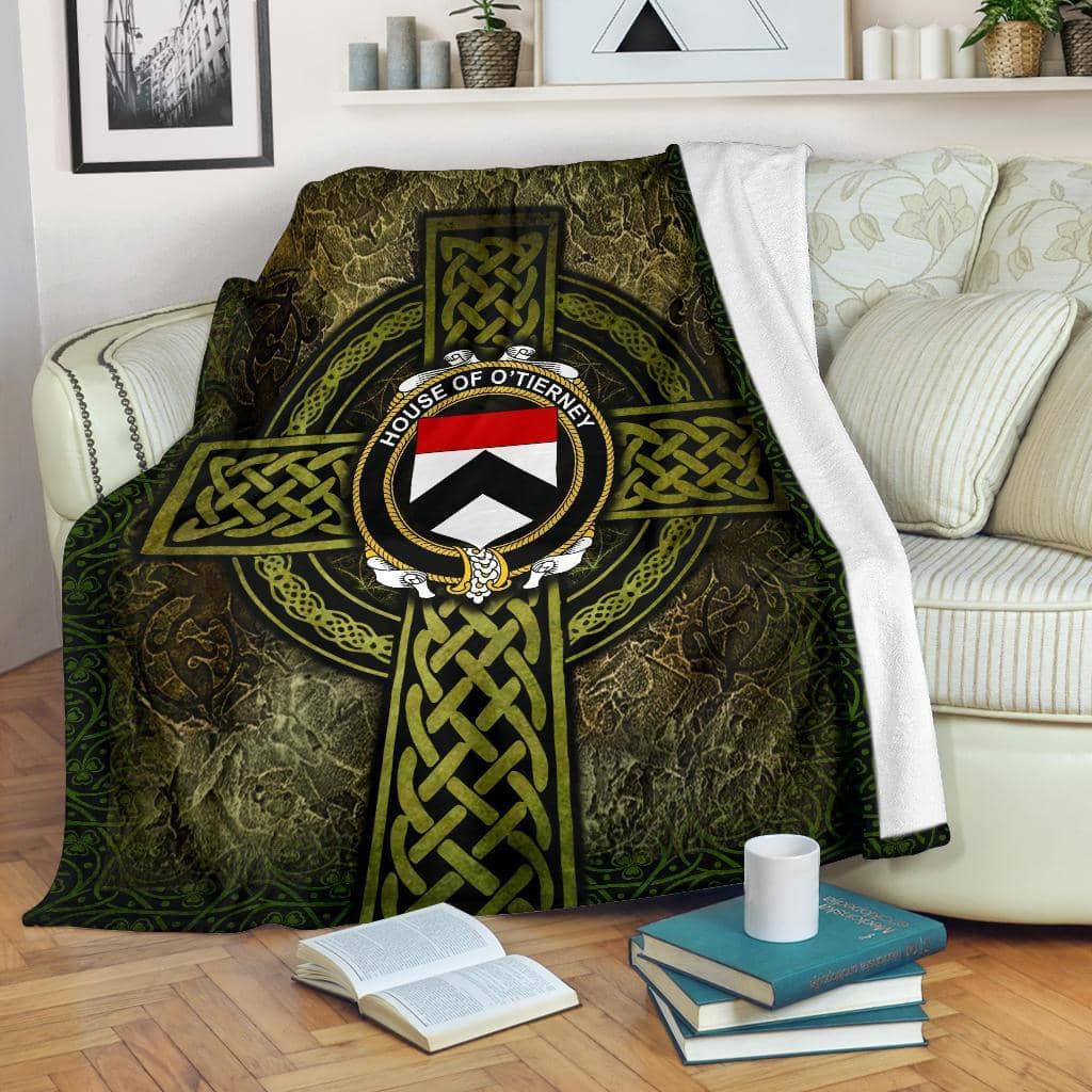 Amazon Best Seller House Of O Tierney Celtic Knott Fleece Blanket