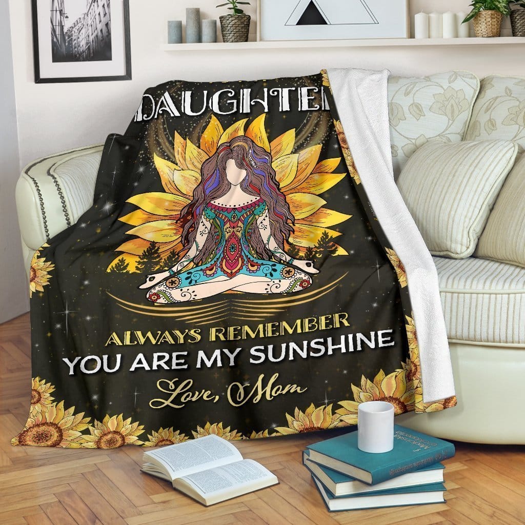 Amazon Best Seller To My Daughter You Are My Sunshine Mom Fleece Blanket