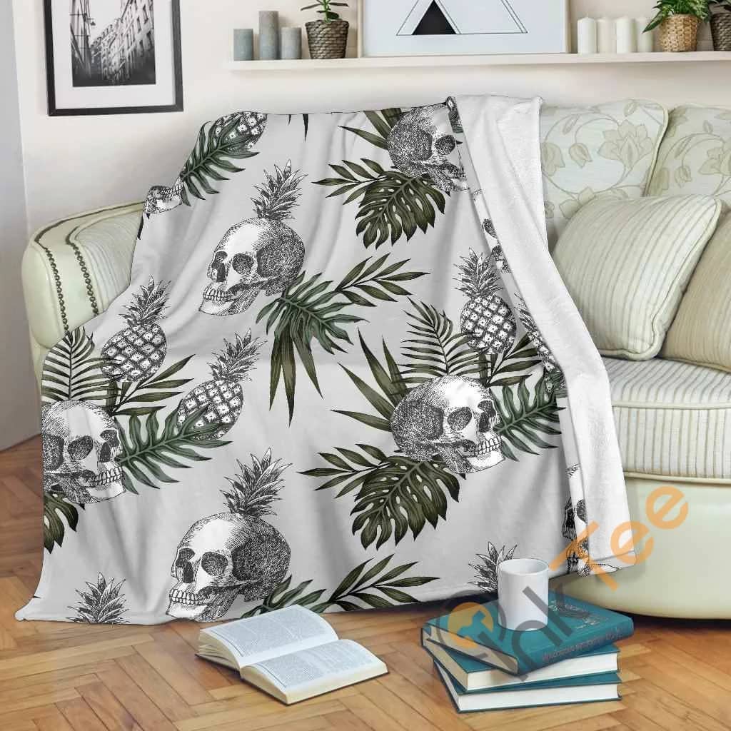Tropical Pineapple Skull Pattern Premium Fleece Blanket
