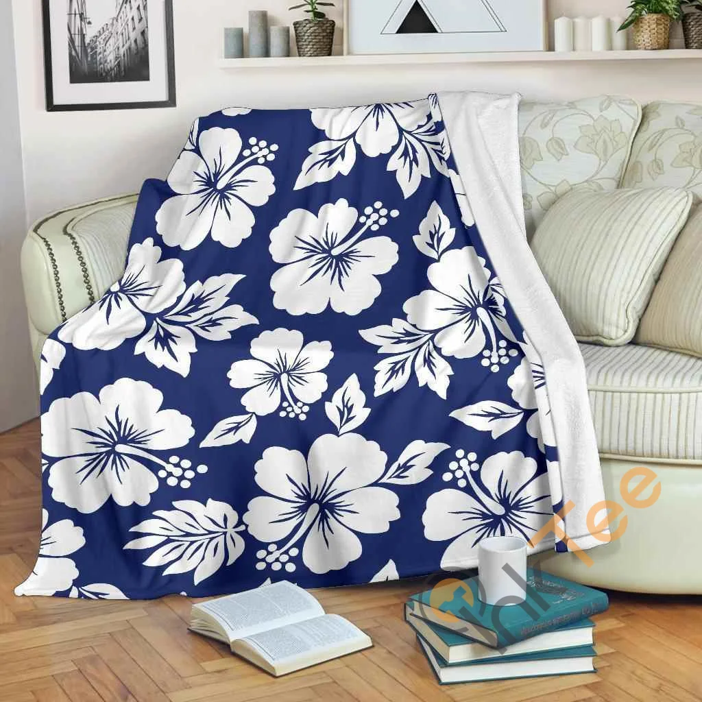 White Blue Hibiscus Floral Pattern Premium Fleece Blanket