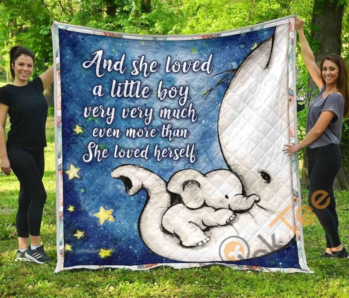 And She Loved Little Girl Mom Premium  Blanket TH0509 Quilt
