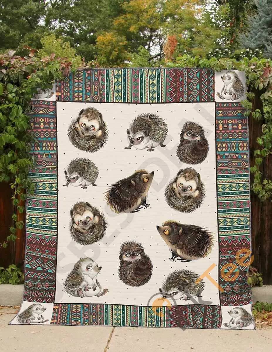 Funny Hedgehog Poses  Blanket TH2906 Quilt