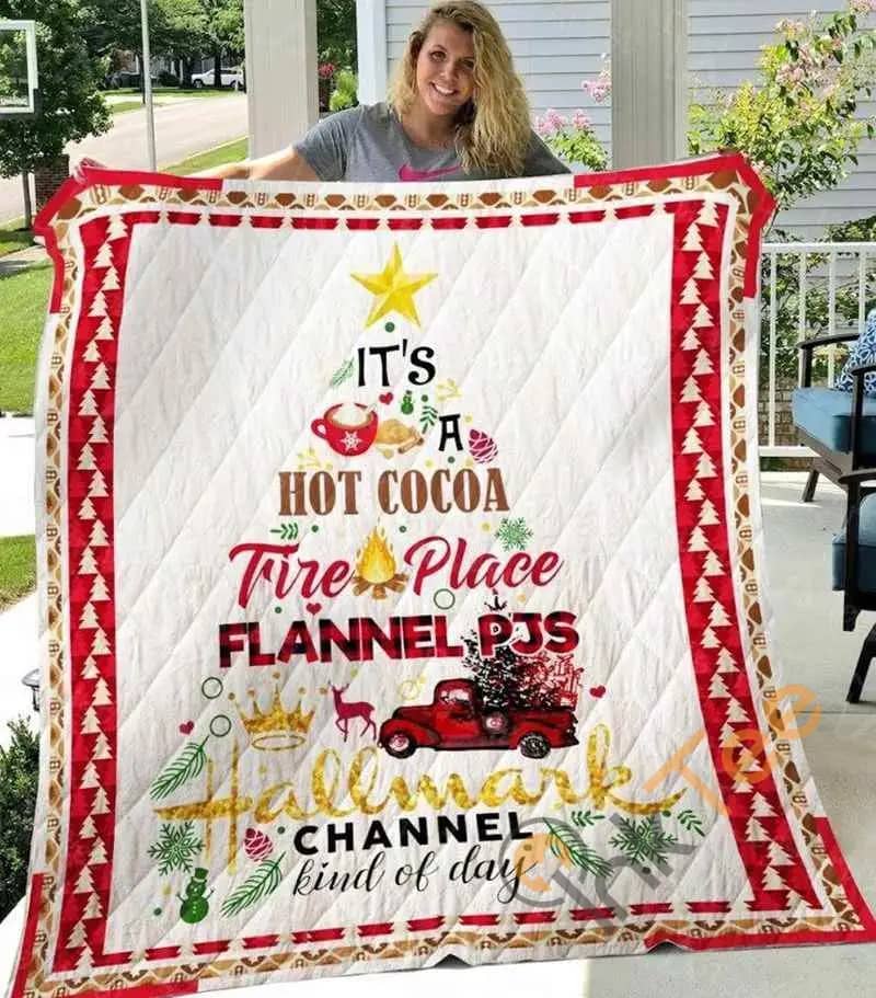 Hallmark Channel Christmas Santa  Blanket Quilt