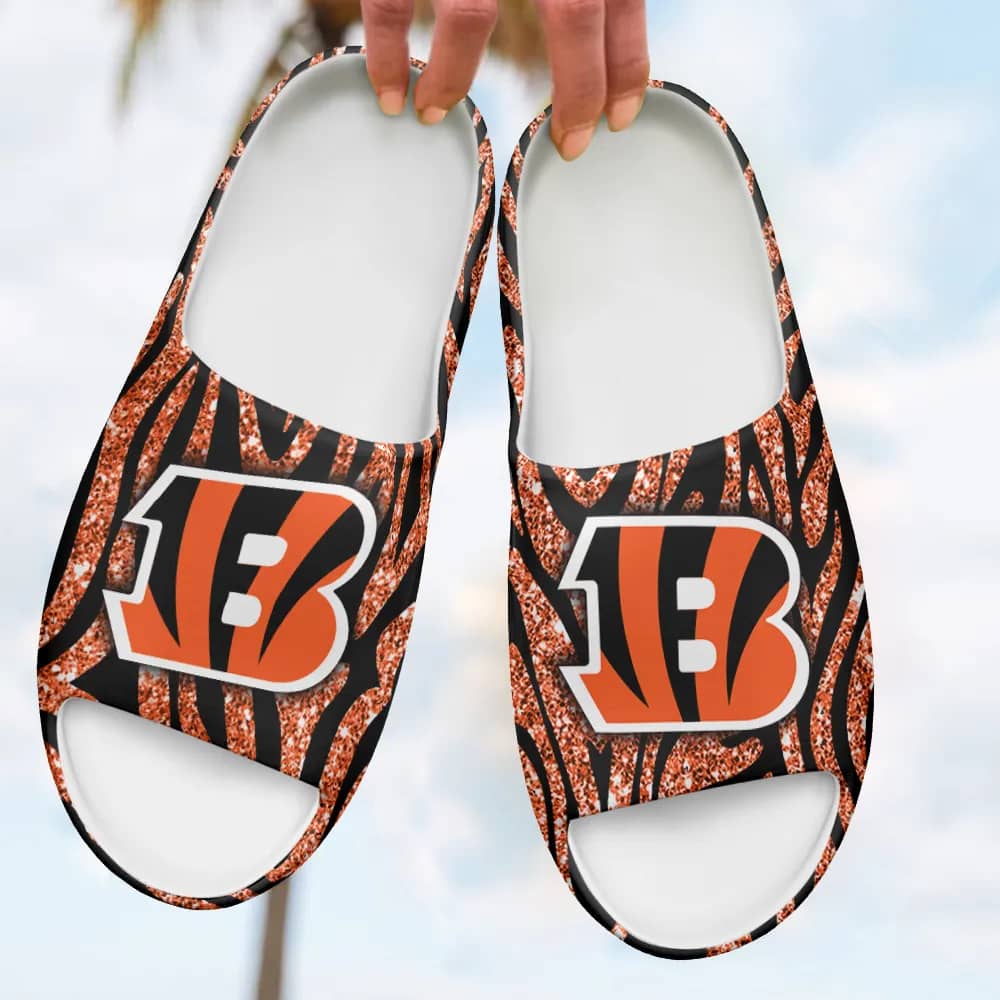 Inktee Store - Cincinnati Bengals Yeezy Slippers Shoes Image