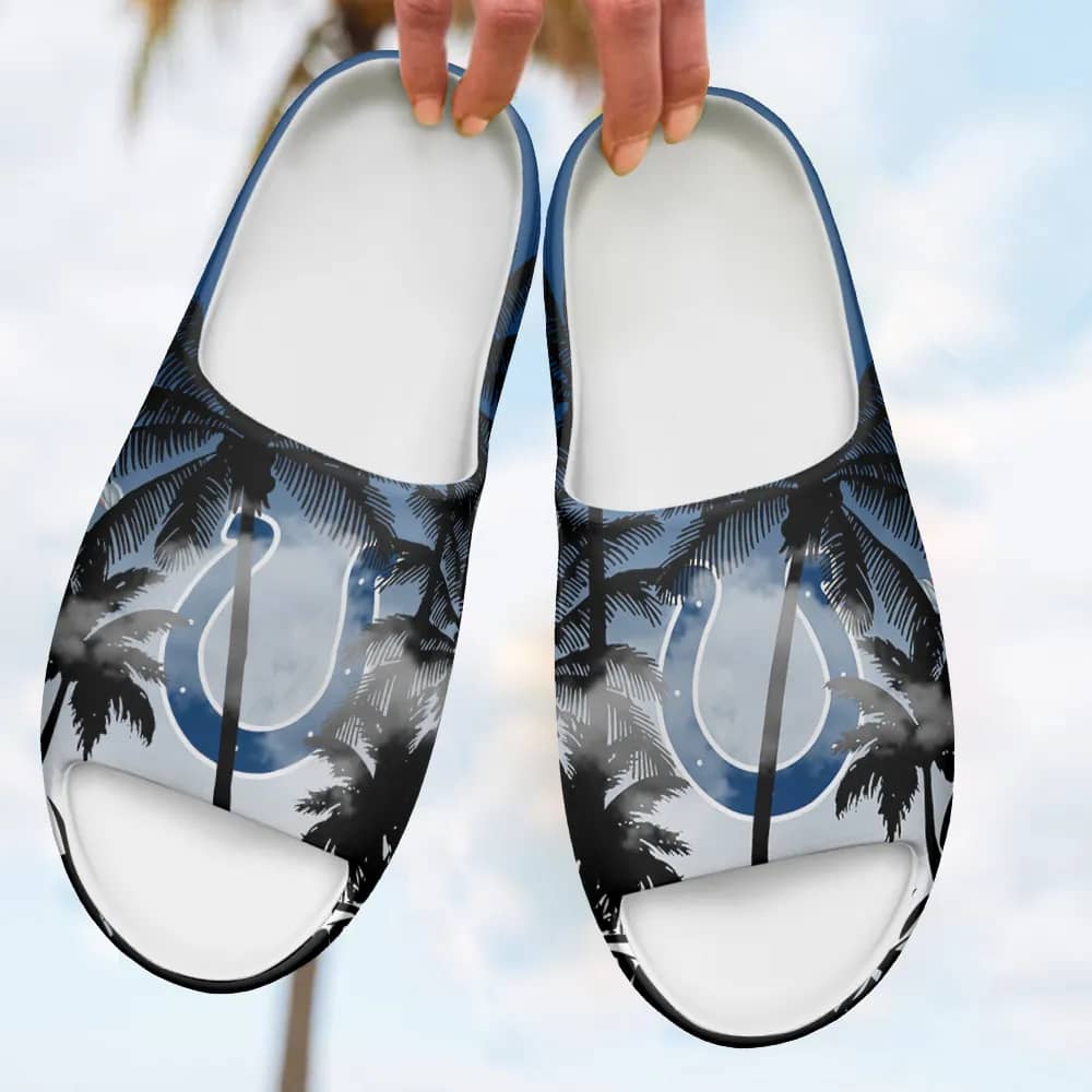 Inktee Store - Indianapolis Colts Yeezy Slippers Shoes Image