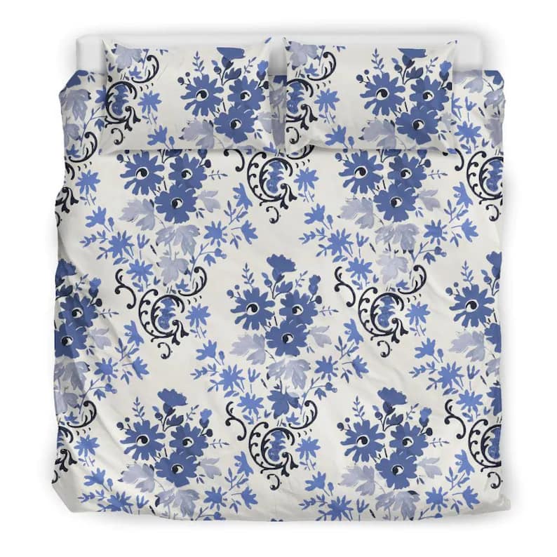 Inktee Store - Blue Vintage Victorian Floral Wallpaper Pattern On White Background For A Lovely Sleep Quilt Bedding Sets Image