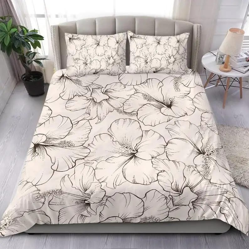 Luxurious White Blooming Hibiscus Quilt Bedding Sets