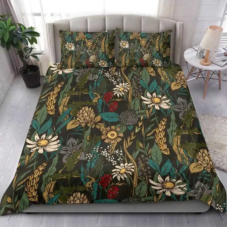 Luxurious Wild Green Flower Field Quilt Bedding Sets
