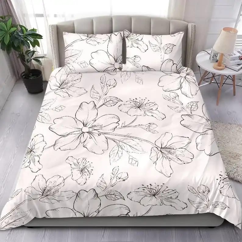 White And Black Flower Bloom Quilt Bedding Sets