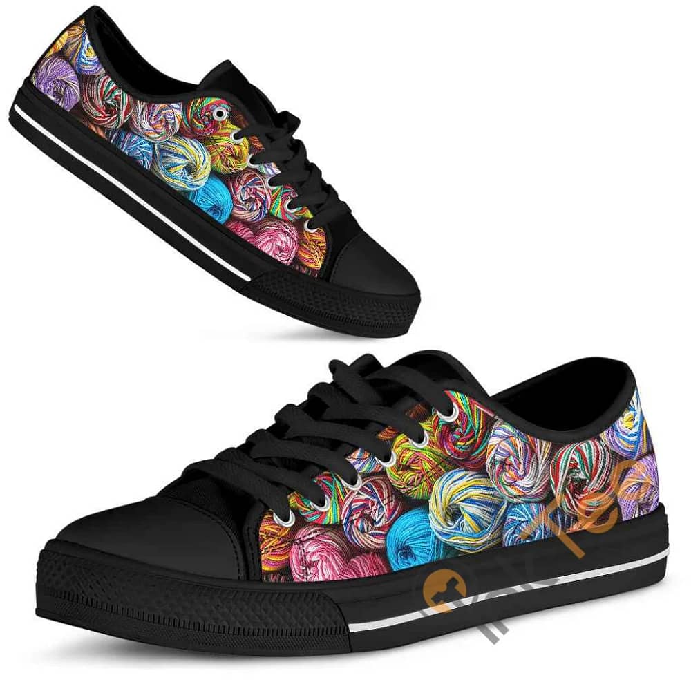 Yarn Low Top Shoes
