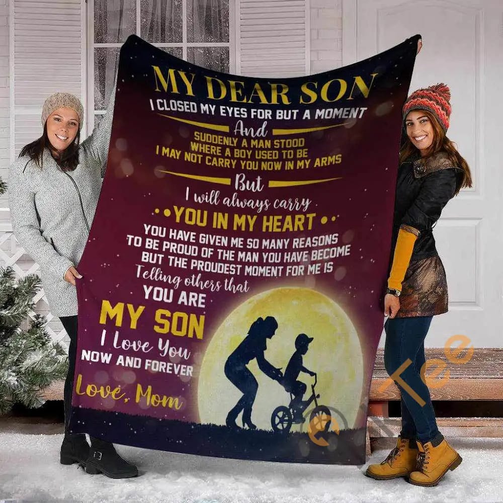 My Dear Son I Closed My Eyes Mom And Son In The Moonlight Ultra Soft Cozy Plush Fleece Blanket