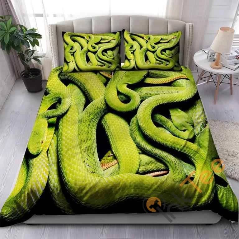 Custom Green Tree Python Quilt Bedding Sets