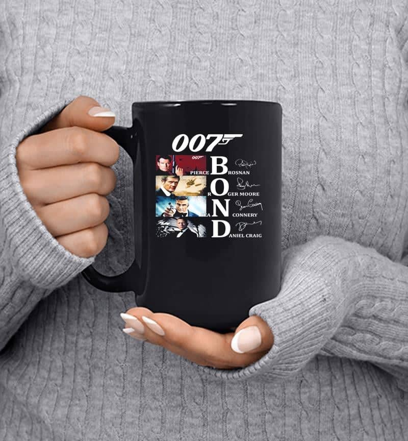 007 Bond Evolution Signature Mug