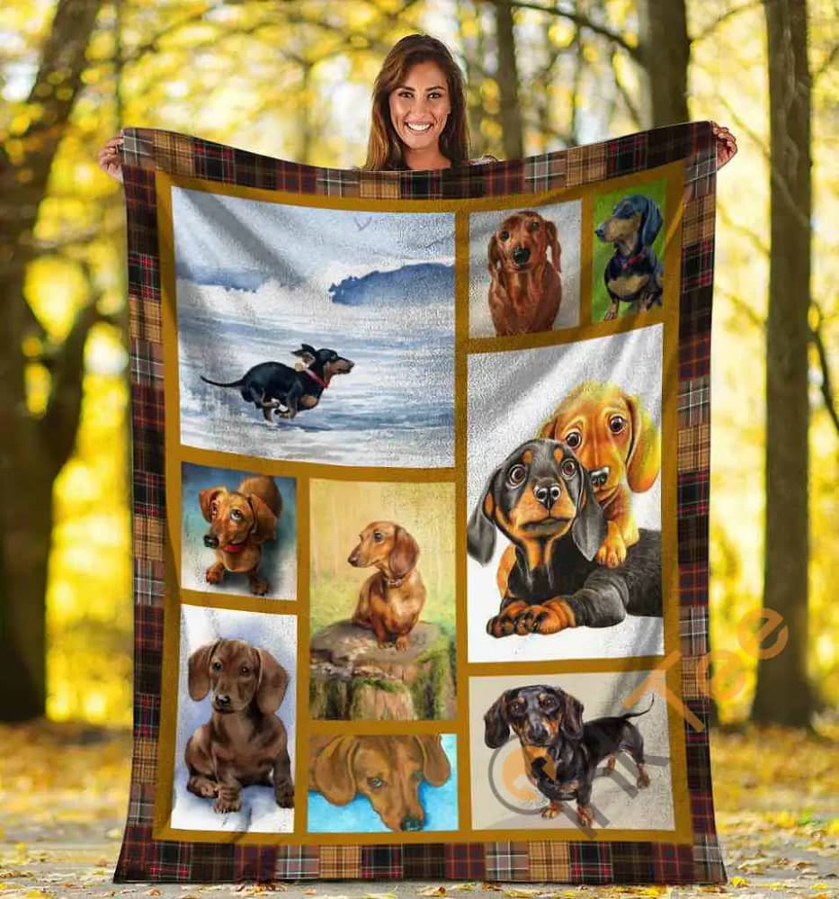 Funny Cute Dachshund Doxie Wiener Dog Lover Gift Ultra Soft Cozy Plush Fleece Blanket