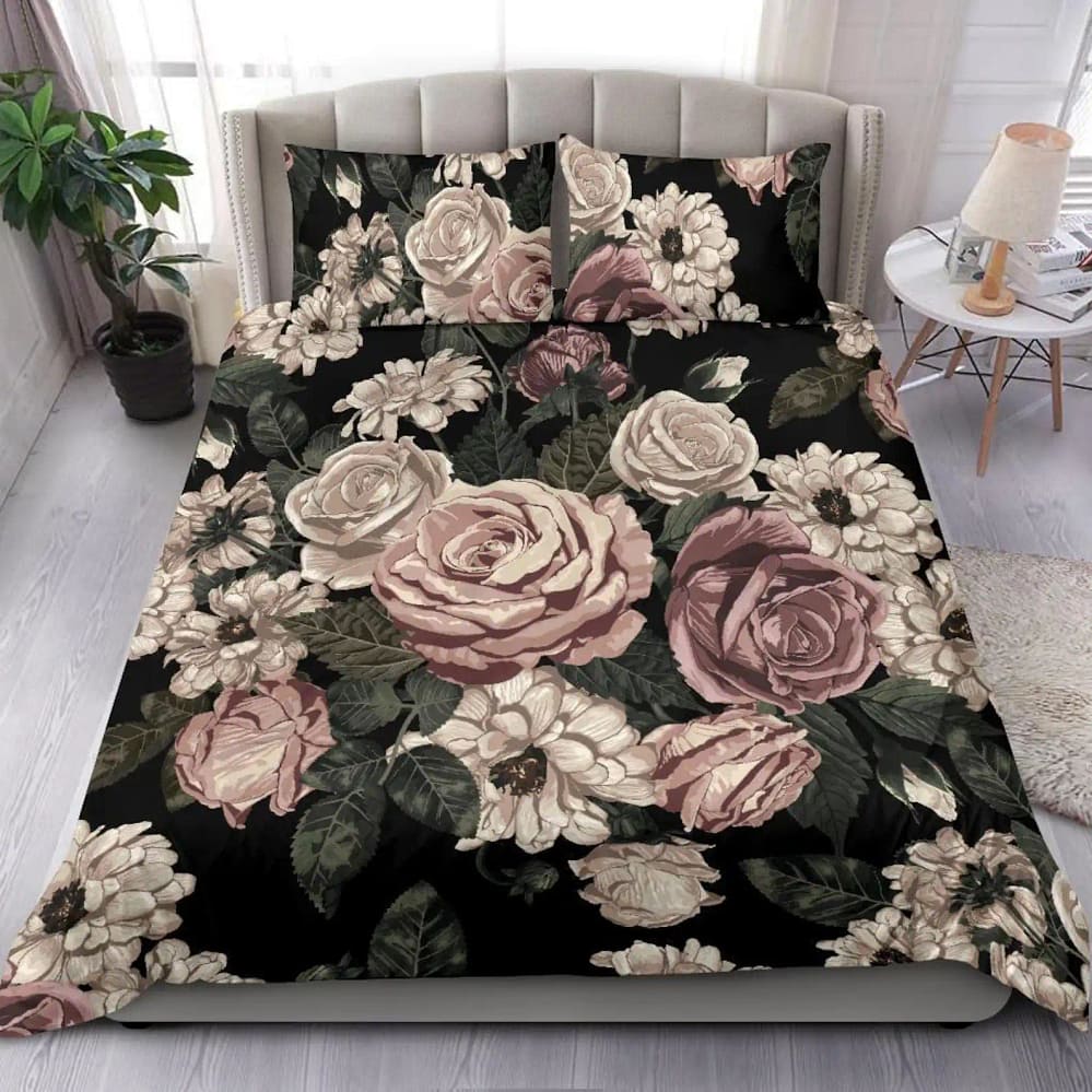 Luxurious Wild Roses Quilt Bedding Sets