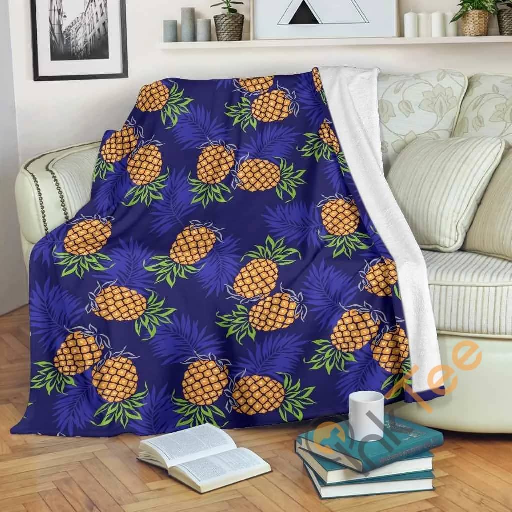 Blue Leaf Pineapple Pattern Premium Fleece Blanket