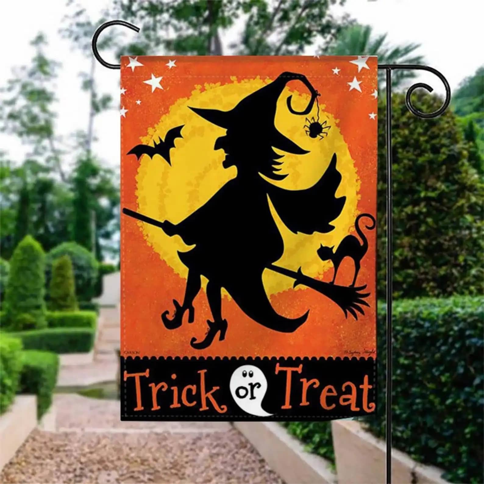 Trick Or Treat Come And Eat Our Grilled Pig'S Feet Happy Halloween Decoration Garden Flag